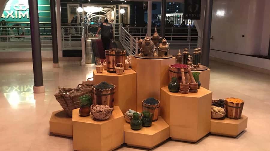 Cairo: Nile Maxim Luxurious Dinner Cruise with Dance Show - Booking details that affect your decision