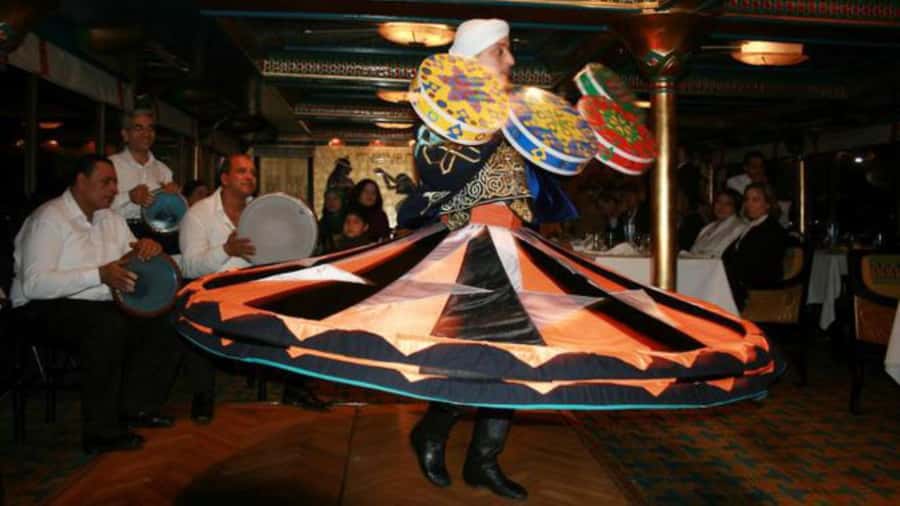 Cairo: Nile Maxim Luxurious Dinner Cruise with Dance Show - What happens from pickup to final performance