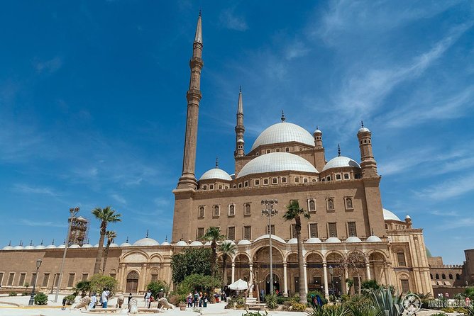 Cairo private day trip with private tour guide & car with driver - The guide can make or break the day