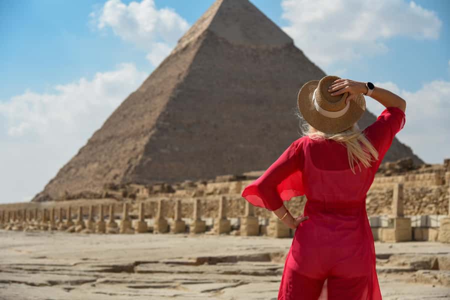 Cairo: Private Tour to Giza Pyramids with Camel Ride & Lunch - Who should book this Giza experience?