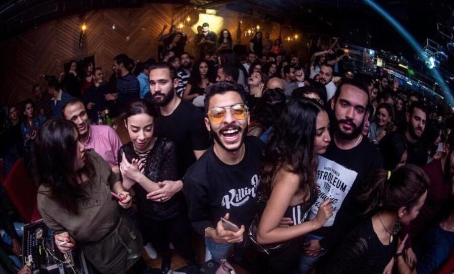 Cairo: Pub Crawl and Speakeasy Bar Tour with 2 Free Drinks - The 1940s pub and Egypt’s old drinking culture