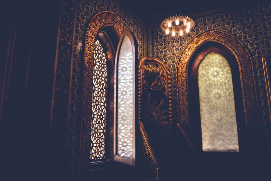 Cairo: Pyramids, Bazaar, Citadel Tour with Photographer - Who gets the most value from this $99 tour?
