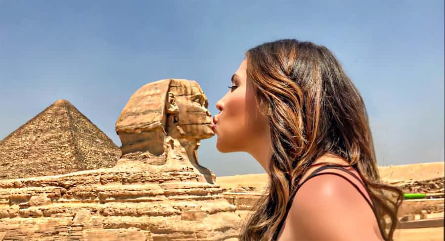 Cairo: Pyramids, Sakkara & Memphis Tour with Lunch - Lunch, shopping stops, and the pace of the day