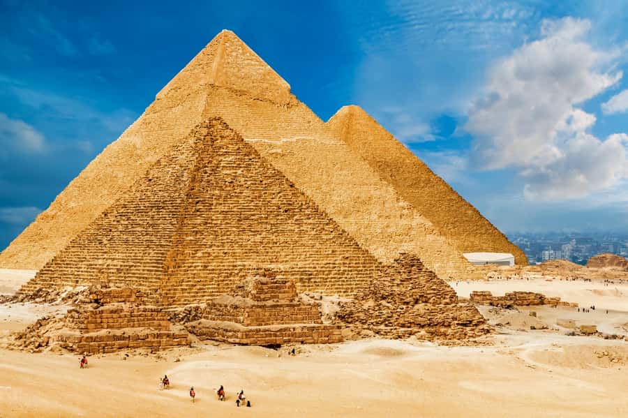 Cairo: Pyramids, Sakkara & Memphis Tour with Lunch - What the $60 price really buys you