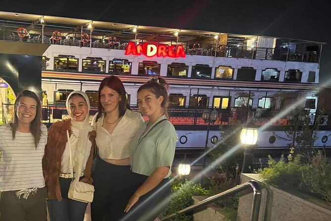 Cairo's Nile Cruise entertainment belly dancer&Tanora show&Dinner - Private tables, music, and the first part of the program