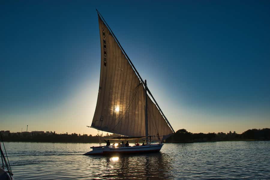 Cairo: Sunset Felucca Ride and Food Tour With Private Guide - What the $101 price really covers