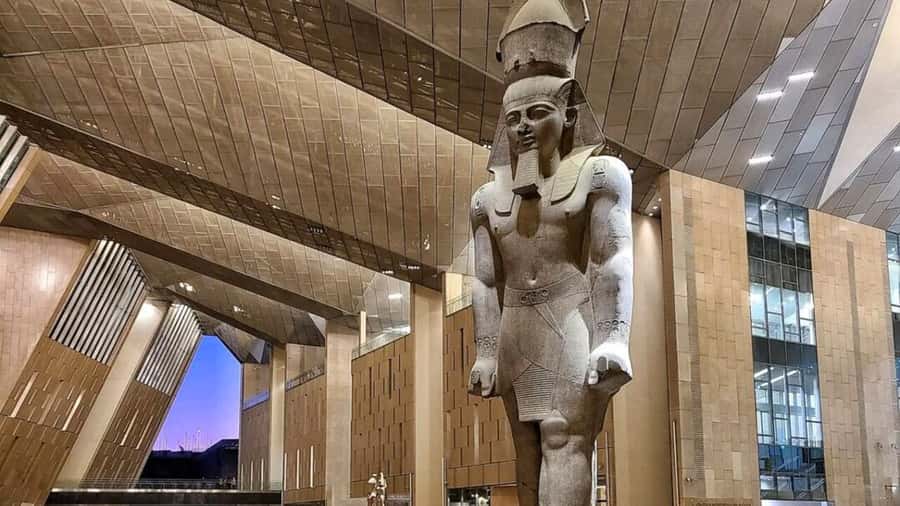 Cairo: The Grand Egyptian Museum Private Guided Tour - Guide languages and the private format