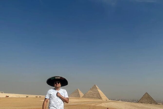 Cairo vip two or one day pyramids ,Museum,memfis ,saqra and7 places - The value of a $6 private tour