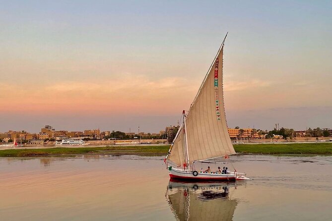 CairoPrivate Felucca on the Nile River and Khan El Khalili Bazaar - Key points at a glance