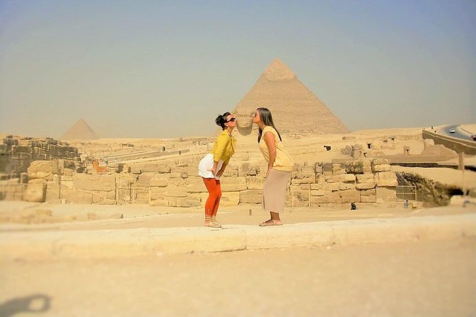 Camel Ride around the Pyramids During Sunrise Or Sunset - What the three-hour outing looks like