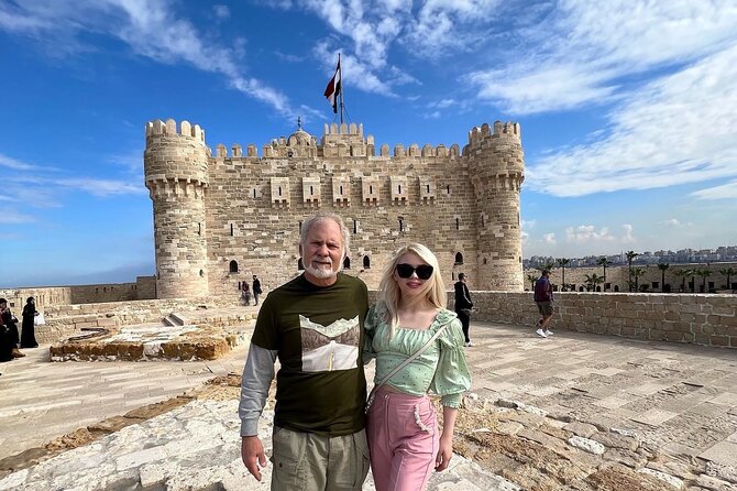 Cheap Private tour to Giza Pyramids and Sakkara and memphis - Memphis and the colossal Ramses II statue