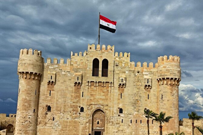 Cheap Private tour to Giza Pyramids and Sakkara and memphis - What the $40 price really covers