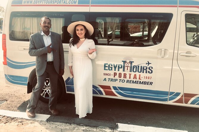 Day Tour to Giza Pyramids Complex, Egyptian Museum & Bazaar - Inside or around the Great Pyramid of Khufu