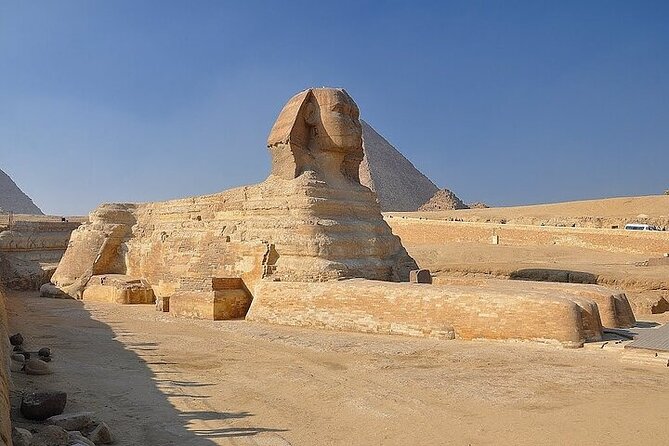 Day tour to Giza Pyramids, Memphis and Sakkara - The Sphinx and its close-up view