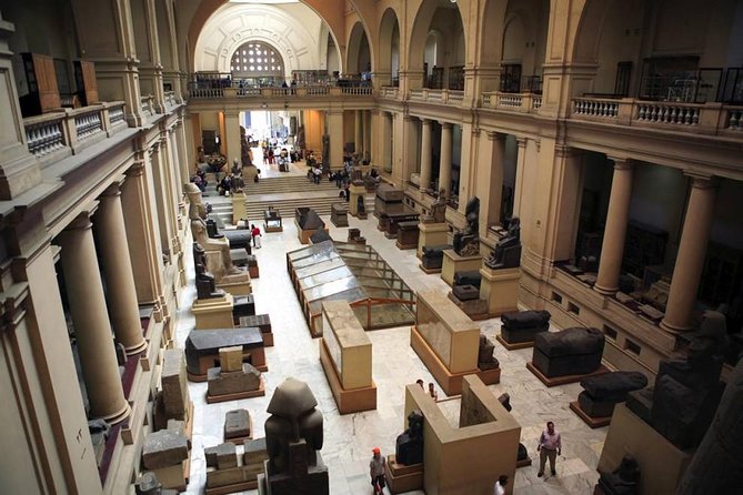Day Tour to the Pyramids of Giza, Egyptian Museum and Khan El khalili Bazaar - Who should book this experience?