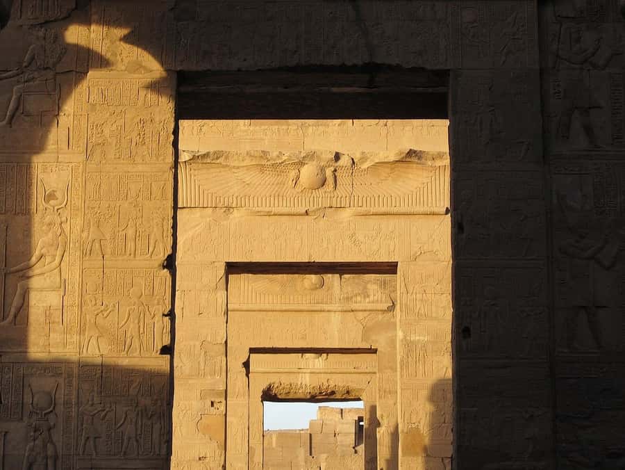 Day Tour visit Edfu Kom Ombo temples from Luxor - Booking and cancellation details