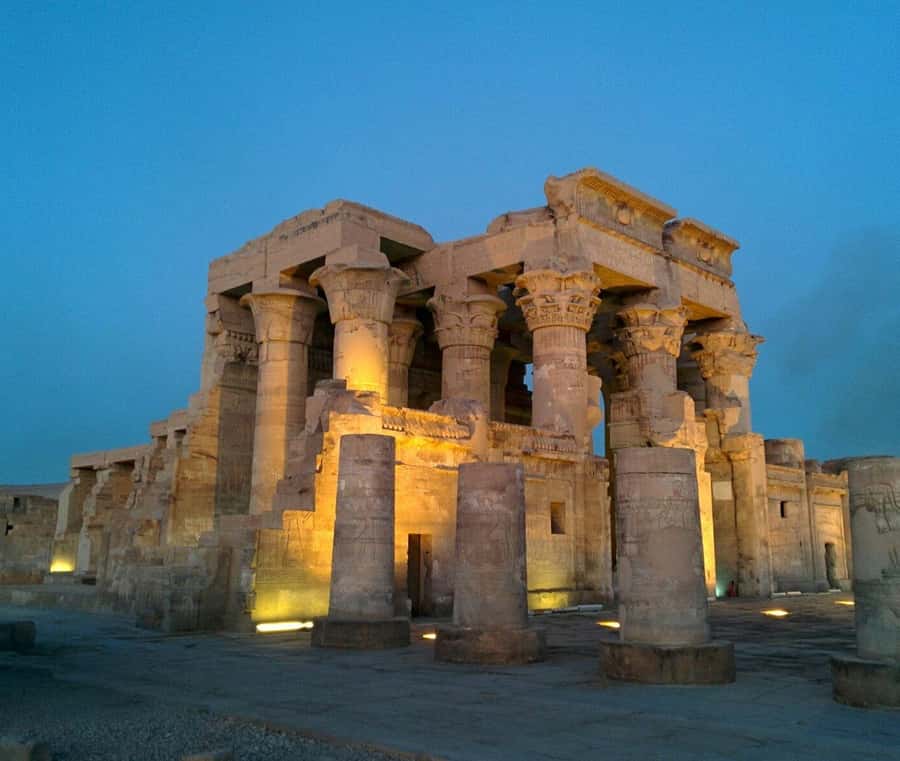 Day Tour visit Edfu Kom Ombo temples from Luxor - Kom Ombo: a temple built around two gods
