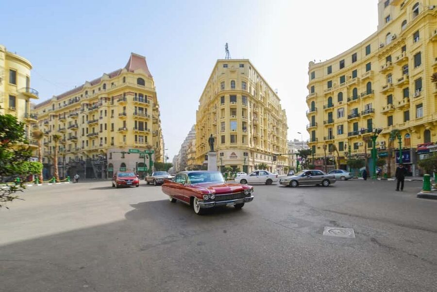 Discover Cairo: Pyramids, Museum & Sphinx Tour from Hurghada - The Egyptian Museum and its royal treasures