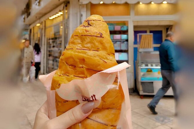 Egypt Food Tour & Egyptian food - Old Cairo streets, a mosque and the bazaar
