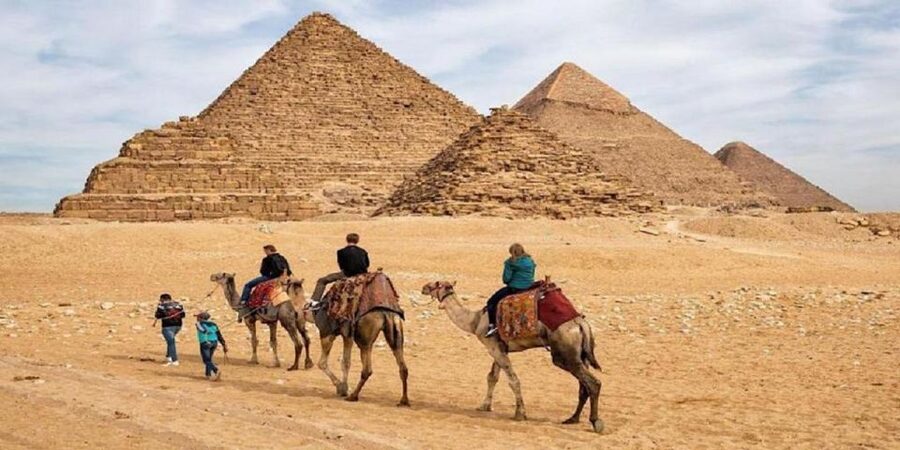 Egypt: Private 5-Day Tour, Nile Cruise, Flights & Balloon - Day 5: Old Cairo and the Khan El-Khalili finish
