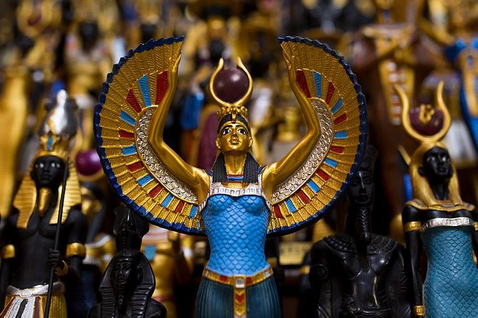 Egyptian Museum, Citadel and Old Cairo Tour - Khan Al-Khalili: two hours in Cairo’s famous market