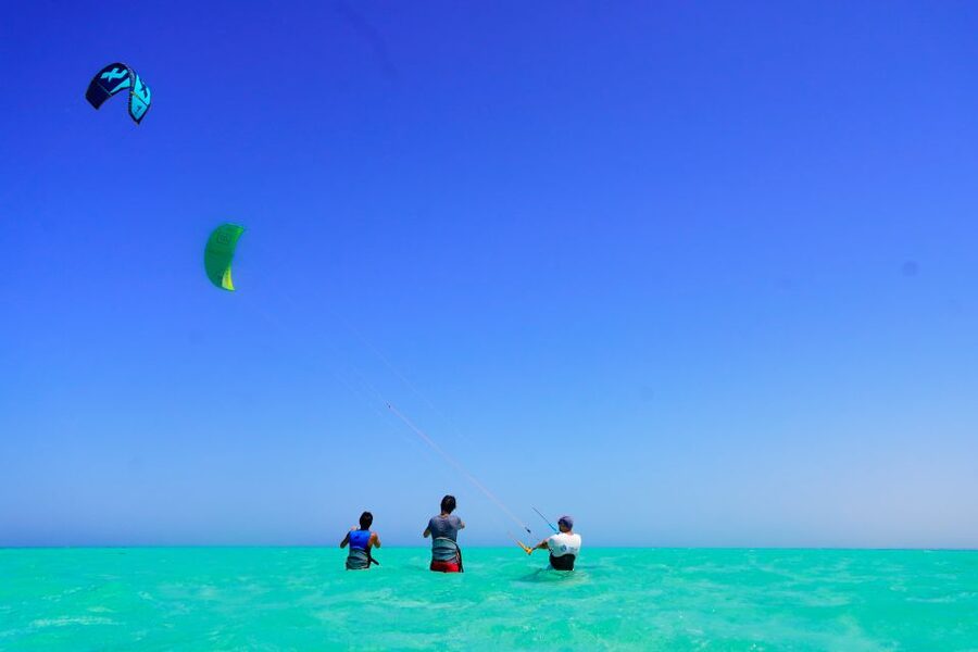 El Gouna: 2-Hour Introduction to Kitesurfing - On the beach: learning to control the kite
