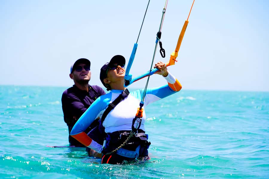 El Gouna: 2-Hour Introduction to Kitesurfing - Timing, weather, and the meeting point