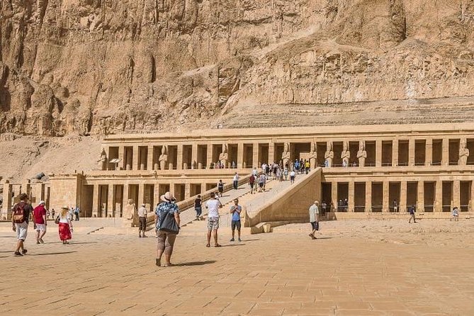 Explore Egypt 8 Days Include Bob Marley Guesthouse Accommodation. - Day five: Philae, the dams, and Aswan