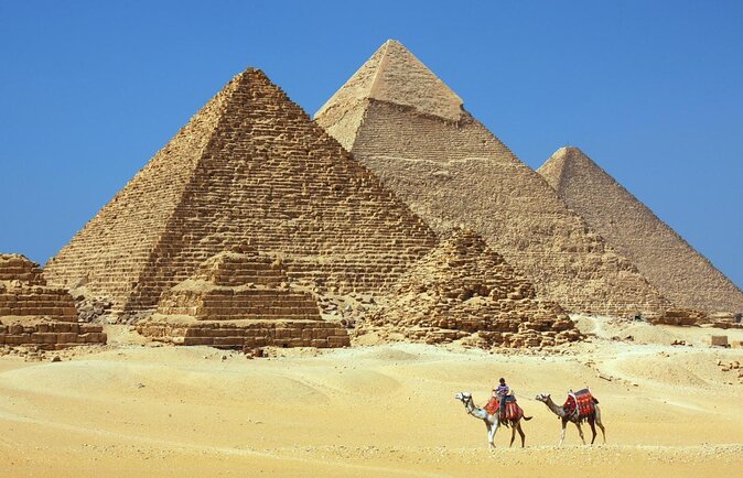 Express Pyramids tour from Cairo airport - Turning a Cairo layover into a pyramid visit