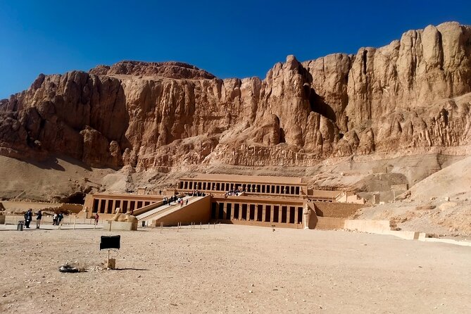 From Aswan: 2 Night-3 Day Nile Cruise & Hot Air Balloon Ride - Day 1: Abu Simbel before boarding the ship