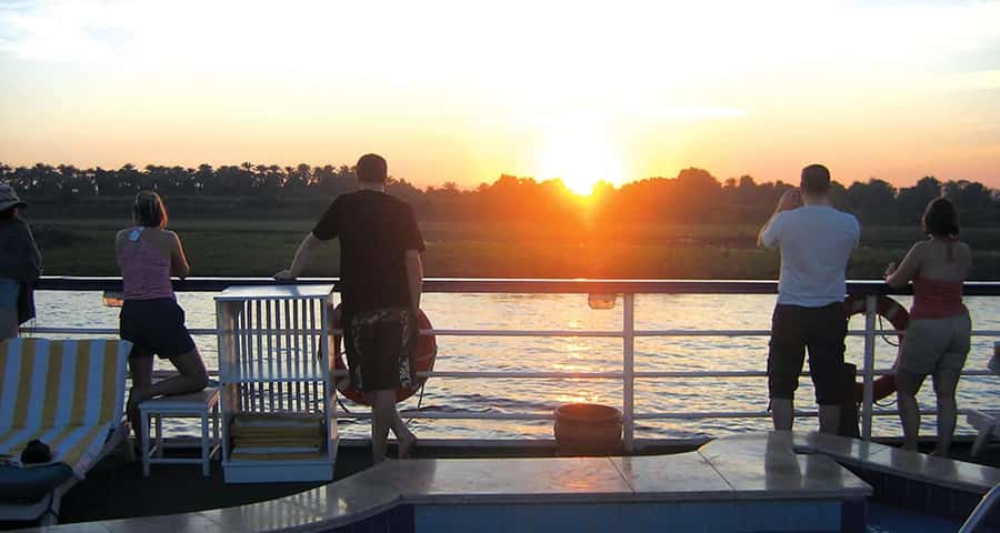 From Aswan: 4-Days 3-Night Nile Cruise with Hot Air Balloon - Karnak’s 2,000 years of building