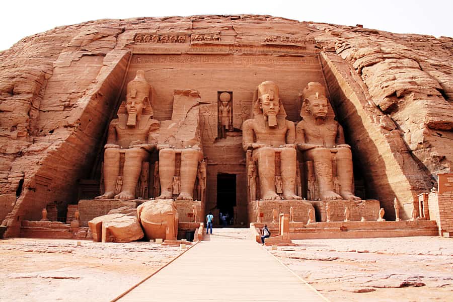 From Aswan: Abu Simbel Day Tour with Private Guide and Car - What the $95 price includes