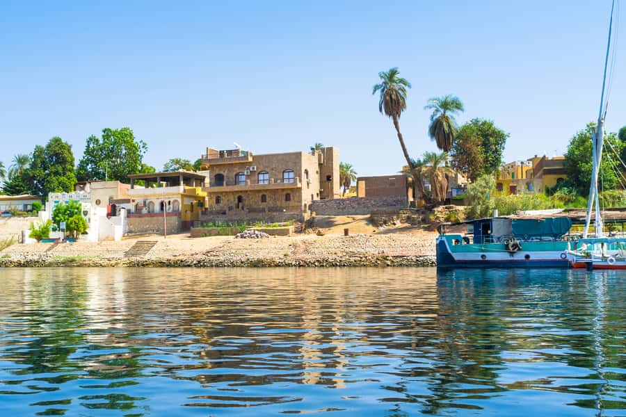 From Aswan: Philae Temple & Motorboat Tour to Nubian Village - Comfort, access, and what to pack