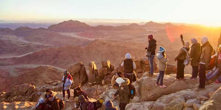 From Cairo: 11-Day Tour, Nile Cruise, Flights, Balloon - Day four: the road to Luxor and the Valley of the Kings