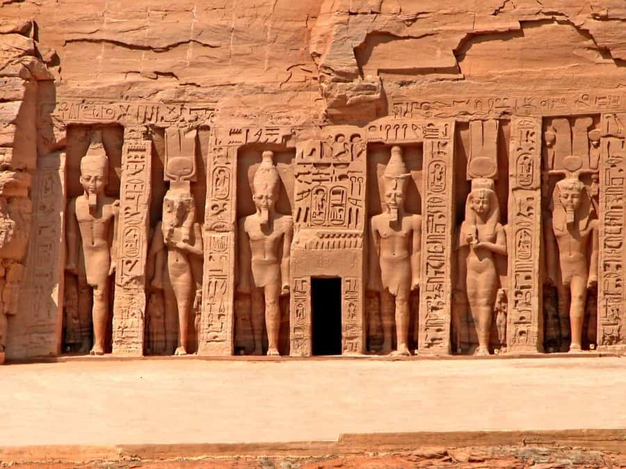 From Cairo: 2-Day Abu Simbel & Luxor Tour - Flying south from Cairo to Aswan