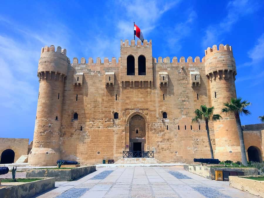 From Cairo: 5-Day Egypt Highlights Private Tour with Flights - Two nights on the Nile: comfort with a changing view