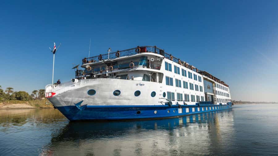 From Cairo: 8-Day Tour of Cairo, Luxor and Aswan with Cruise - Food, hotels, and what the $1,400 price buys