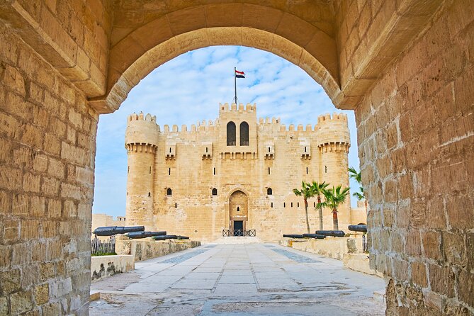From Cairo: Alexandria Catacombs and Citadel Day Trip with Lunch - Key details that shape the day