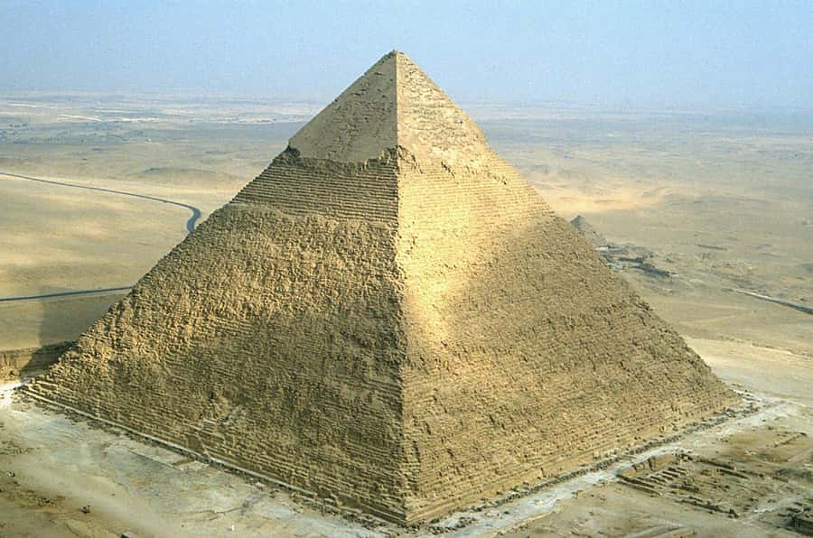 From Cairo or Giza: Giza Pyramids and Sphinx Private Tour - Why a four-hour private visit works at Giza