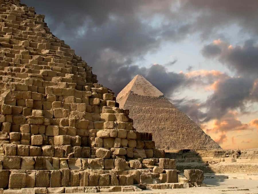 From Giza: Day tour to Giza Pyramids Tour with Pickup - Starting at the Giza Plateau