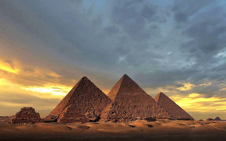 From Giza: Day tour to Giza Pyramids Tour with Pickup - Should you book this Giza tour?