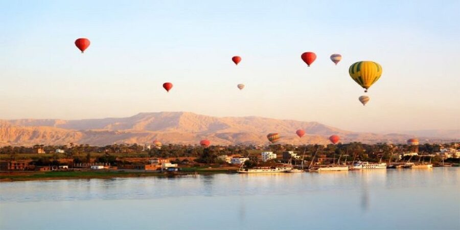 From Hurghada: 1-Night in Luxor, Hot Air Balloon, & Transfer - Why the sunrise balloon ride is worth the effort