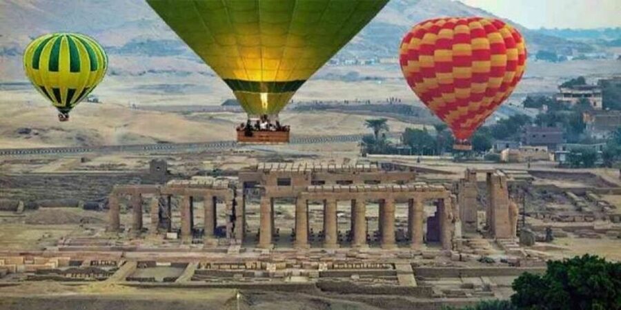 From Hurghada: 1-Night in Luxor, Hot Air Balloon, & Transfer - Day one begins with a long road to Luxor