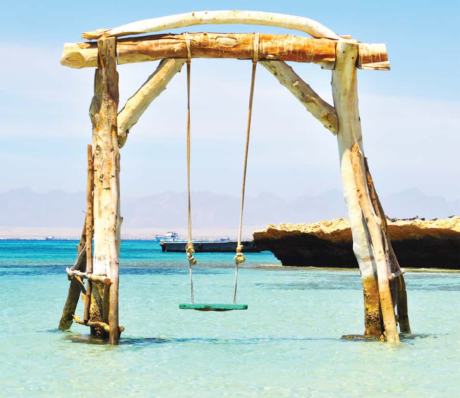 From Hurghada: Giftun Island Cruise with Lunch & Watersports - A Hurghada morning that begins before the boat