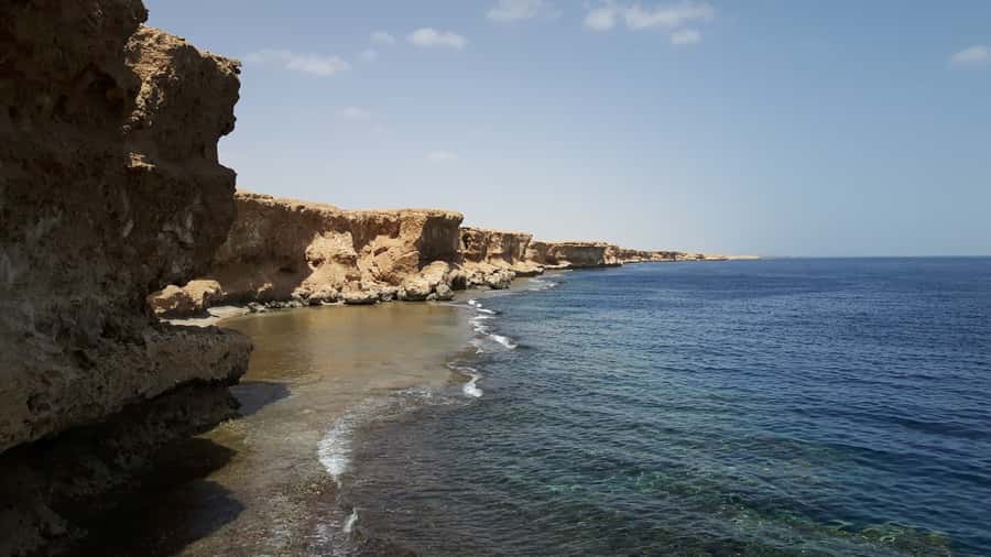 From Hurghada: Makadi Bay ATV Tour - Guides, safety, and the feel of the ride