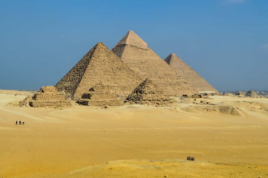 From Hurghada: Pyramids & Museum Small Group Tour by Van - Lunch and the Egyptian Museum