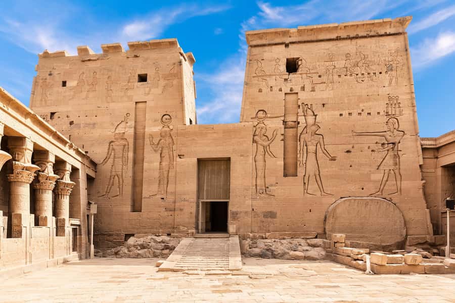From Luxor: Edfu, Kom Ombo, Aswan Private All-Inclusive Tour - Edfu and the Temple of Horus