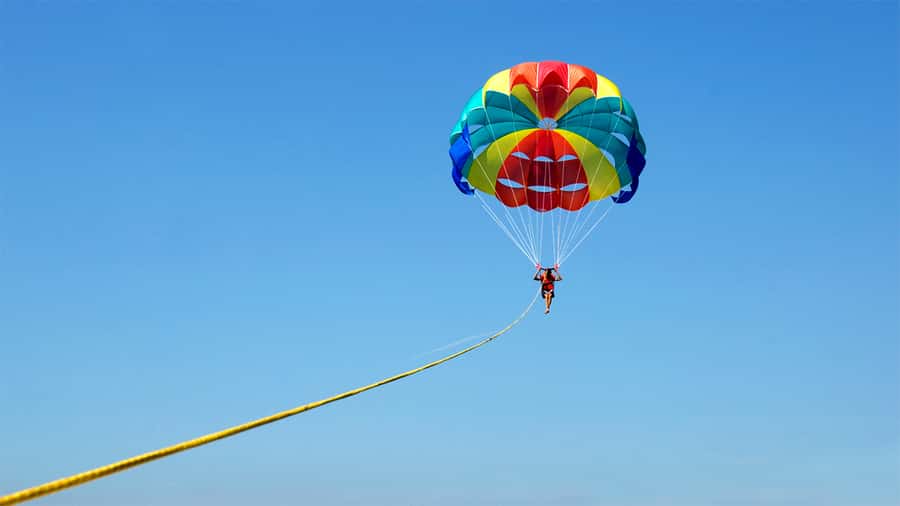From Sharm El-Sheikh: Sharm El-Maya Parasailing Adventure - Who will enjoy this most