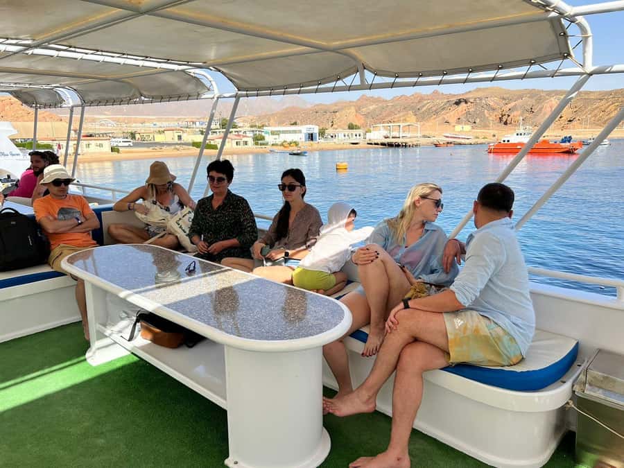 From Sharm: Ras Mohammed Cruise with Island Visit and Lunch - Lunch, drinks, and what you actually get