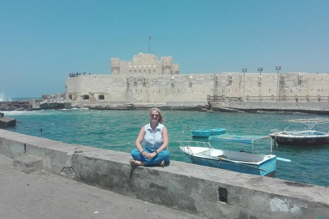 Full-Day Alexandria Private Guided Tour from Cairo with Lunch - Kom el Shoqafa: Alexandria’s Most Unusual Stop